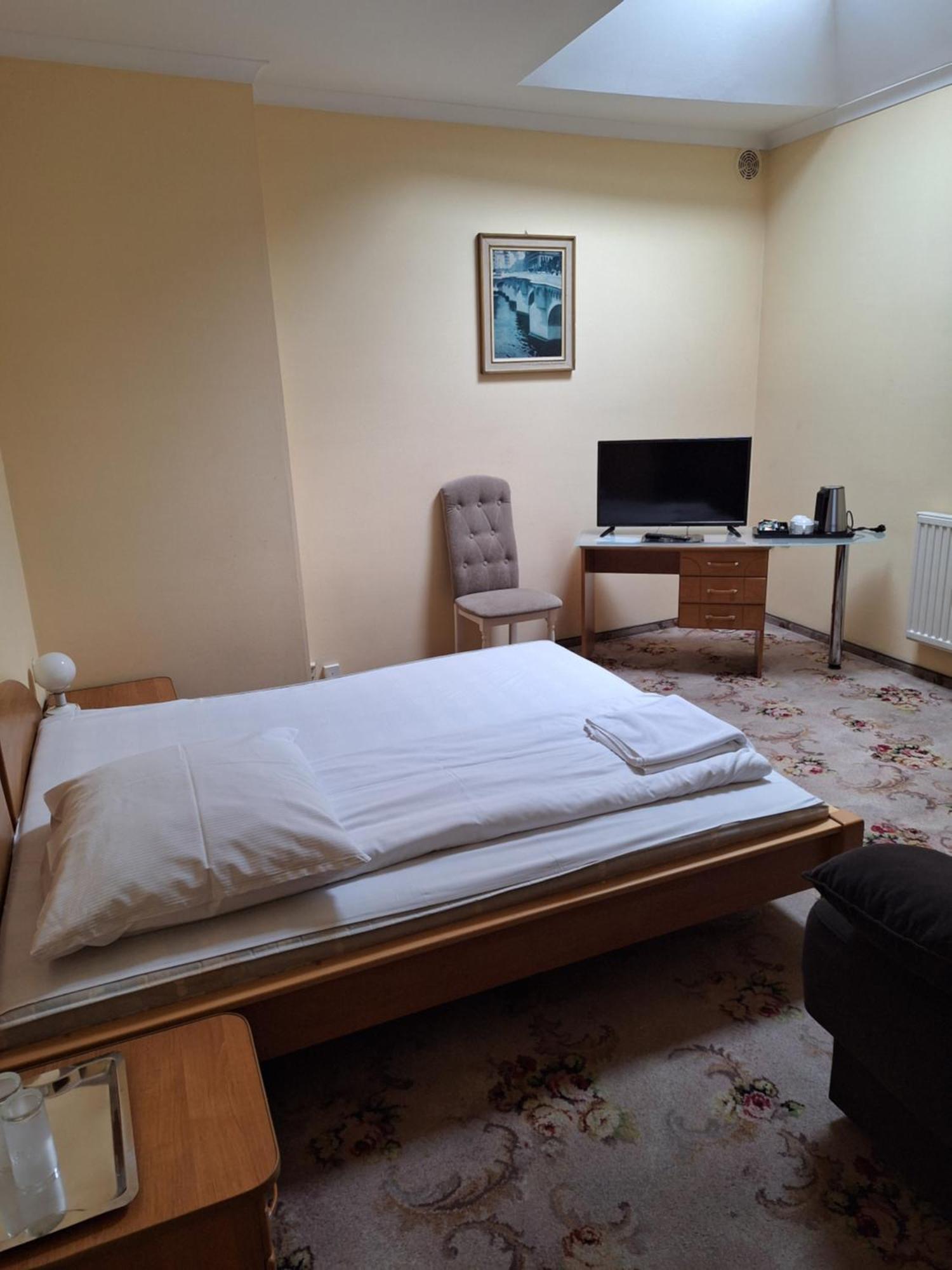 Hotel Malwa أوستروف فيلكابورسكي المظهر الخارجي الصورة