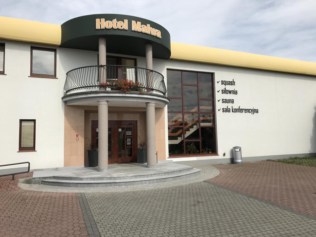 Hotel Malwa أوستروف فيلكابورسكي المظهر الخارجي الصورة